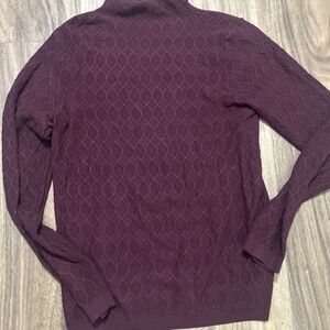 Yest Plum Light Weight Sweater Size 10‎